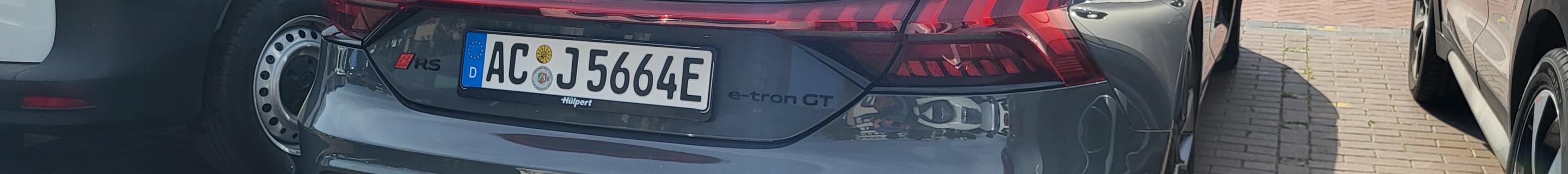 Audi RS E-Tron GT 2025