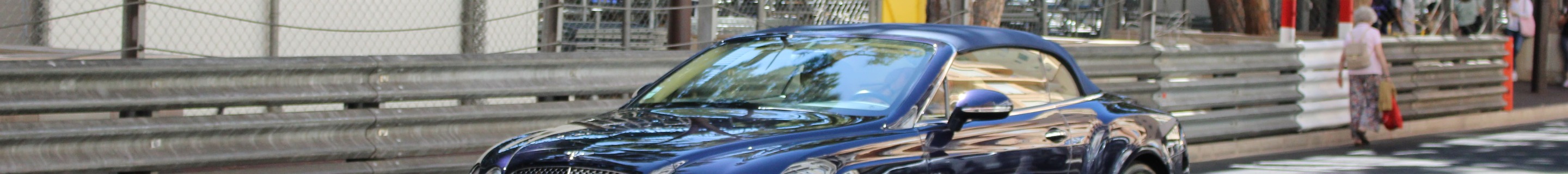 Bentley Continental GTC