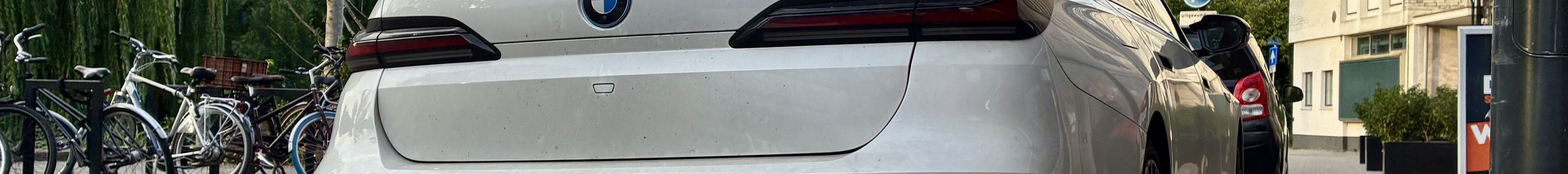 BMW M760e xDrive