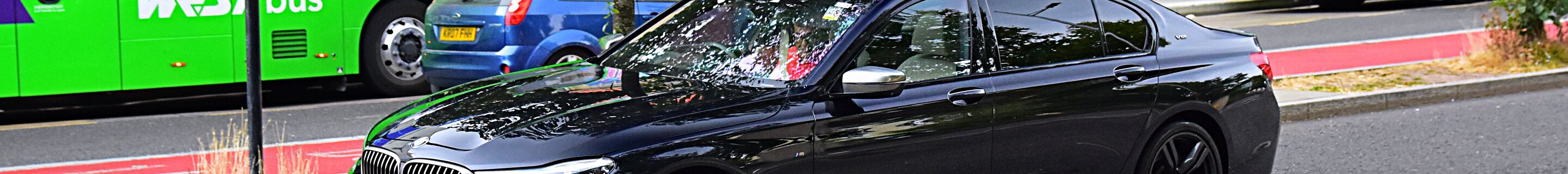 BMW M760Li xDrive