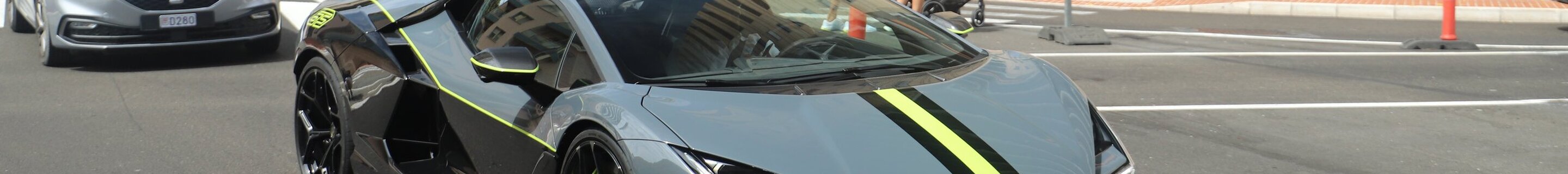 Lamborghini Revuelto