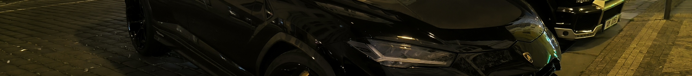Lamborghini Urus Performante