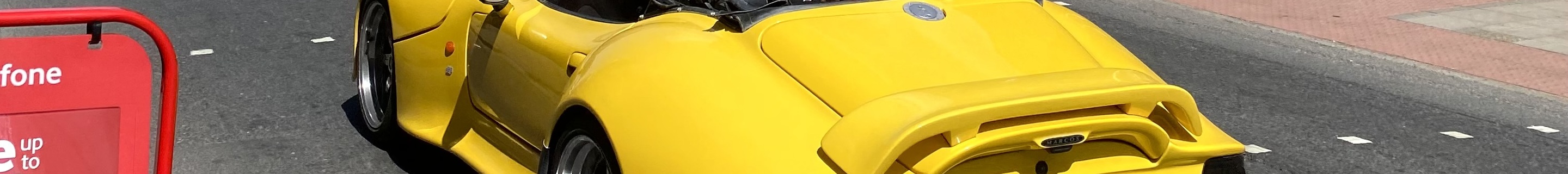 Marcos LM 400 Spyder