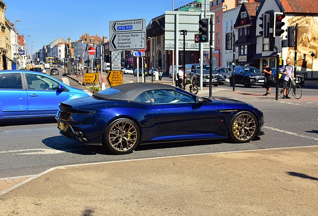 Aston Martin DB12 S Volante
