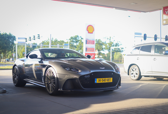 Aston Martin DBS Superleggera