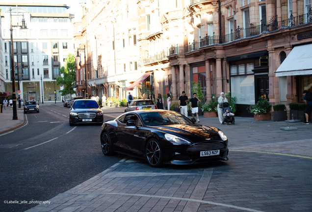 Aston Martin Vanquish 2013