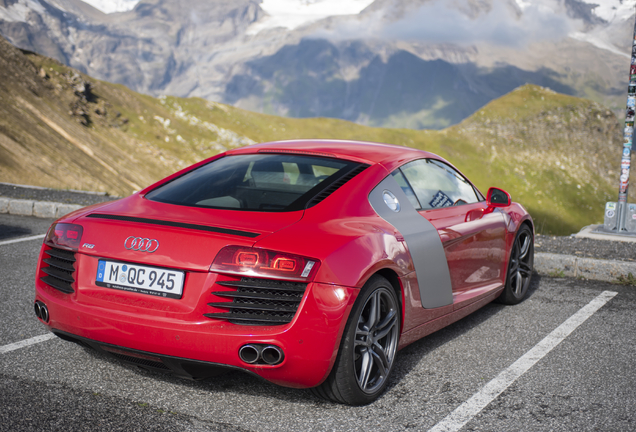 Audi R8