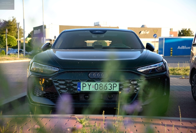 Audi RS E-Tron GT 2025