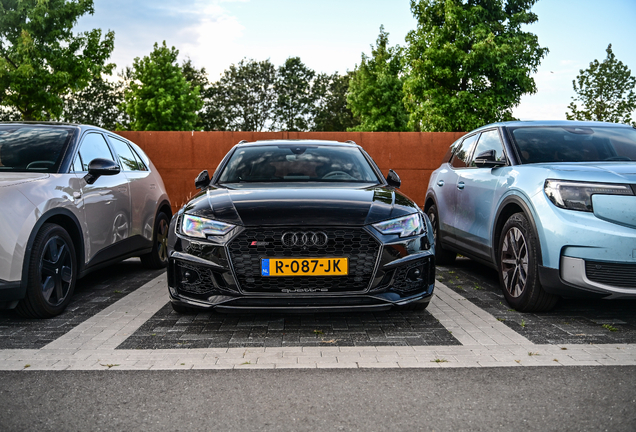 Audi RS4 Avant B9