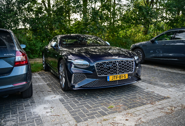 Bentley Continental GT Mulliner 2025
