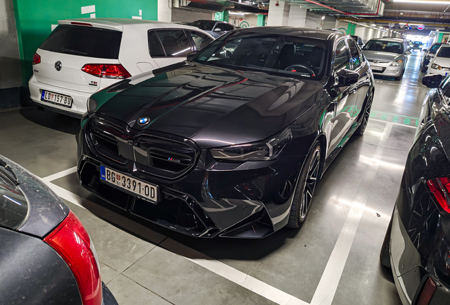 BMW M5 G90