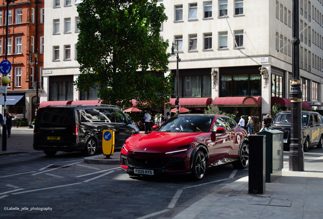 Ferrari Purosangue