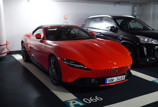Ferrari Roma Spider