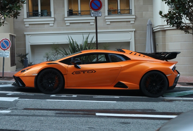 Lamborghini Huracán LP640-2 STO