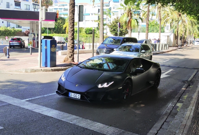 Lamborghini Huracán LP640-4 EVO