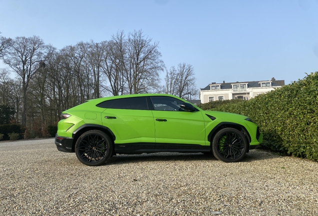 Lamborghini Urus SE