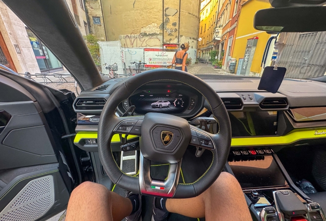 Lamborghini Urus SE
