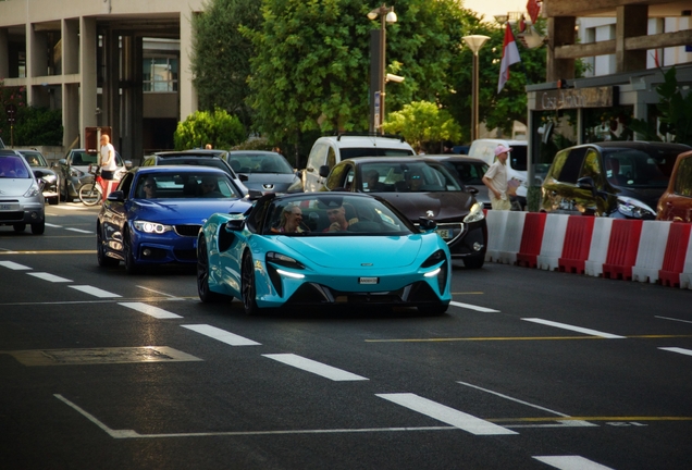 McLaren Artura Spider
