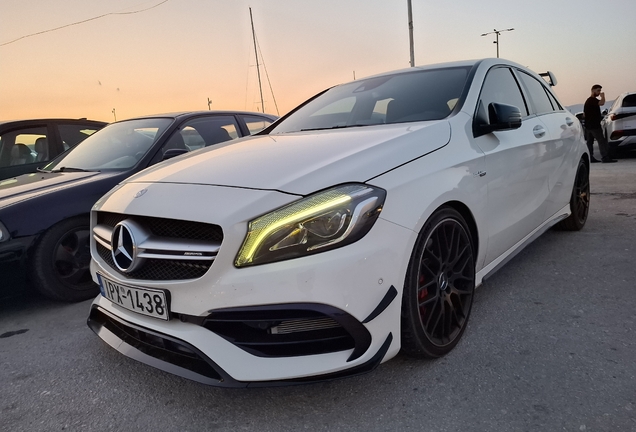 Mercedes-AMG A 45 W176 2015