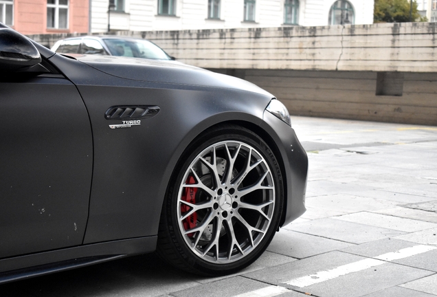Mercedes-AMG C 63 S E-Performance W206