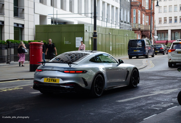Mercedes-AMG GT 63 C192