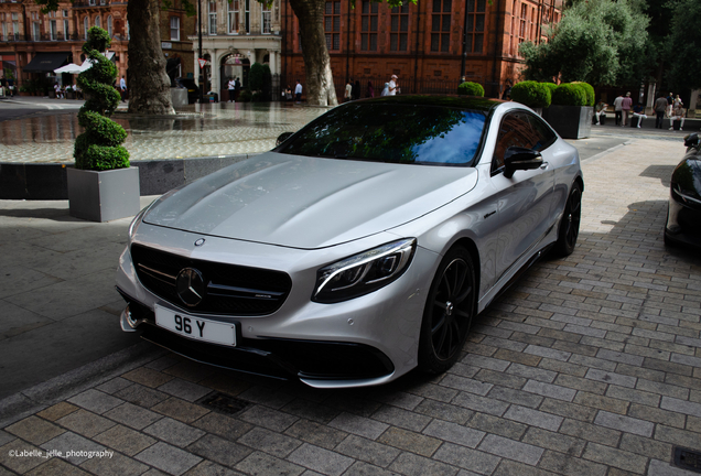 Mercedes-AMG S 63 Coupé C217