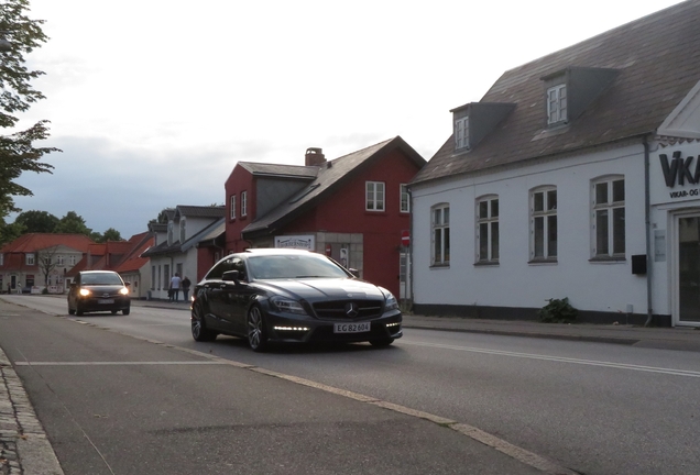 Mercedes-Benz CLS 63 AMG C218