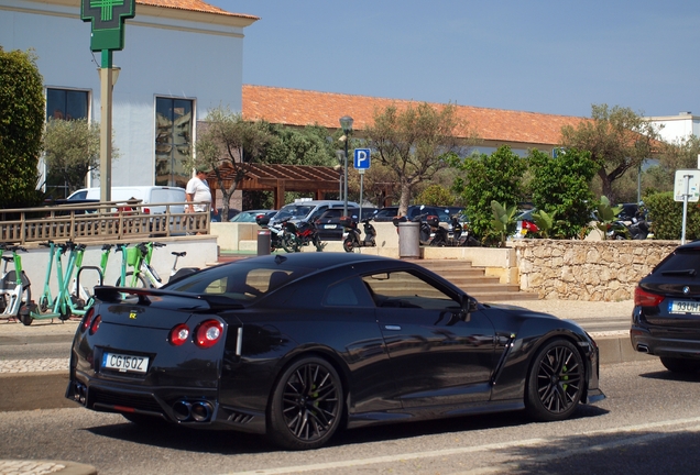 Nissan GT-R 2017