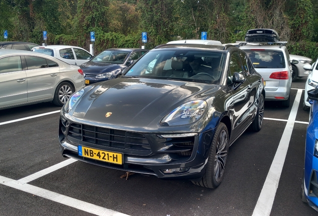 Porsche 95B Macan GTS MkI