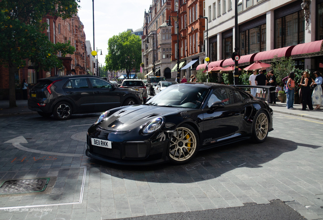 Porsche 991 GT2 RS Weissach Package