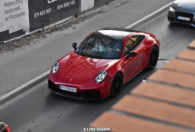 Porsche 992 Carrera 4 GTS MkII