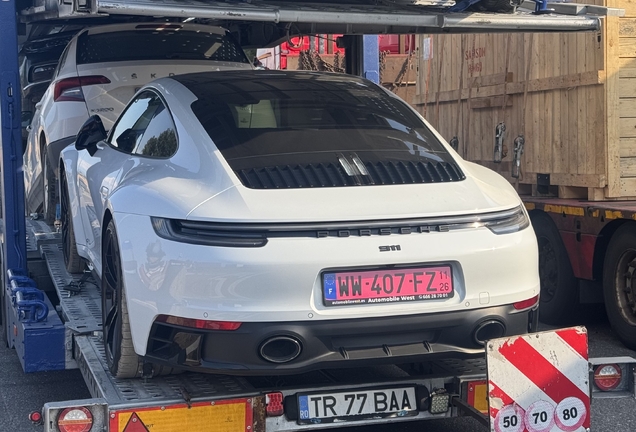 Porsche 992 Carrera GTS MkI