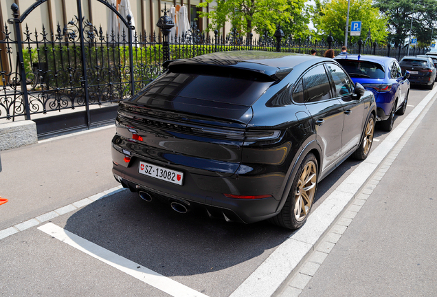 Porsche Cayenne Coupé Turbo E-Hybrid