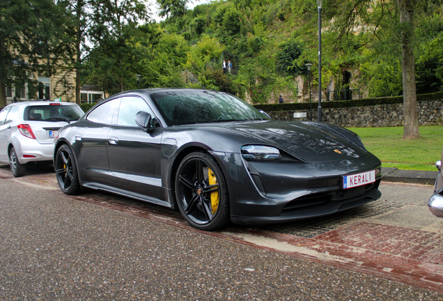 Porsche Taycan Turbo S MkI