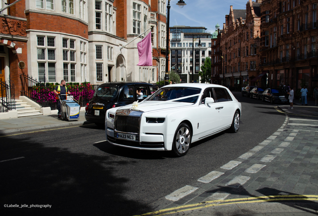 Rolls-Royce Phantom VIII EWB Series II