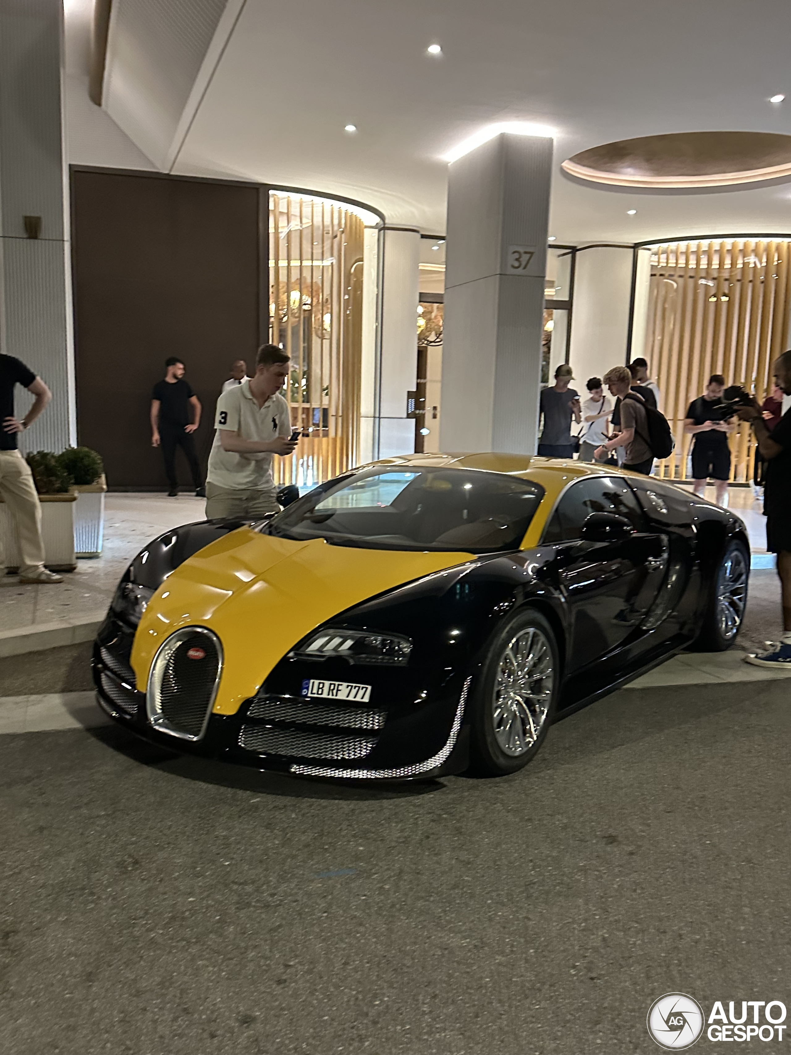 Bugatti Veyron 16.4 Super Sport