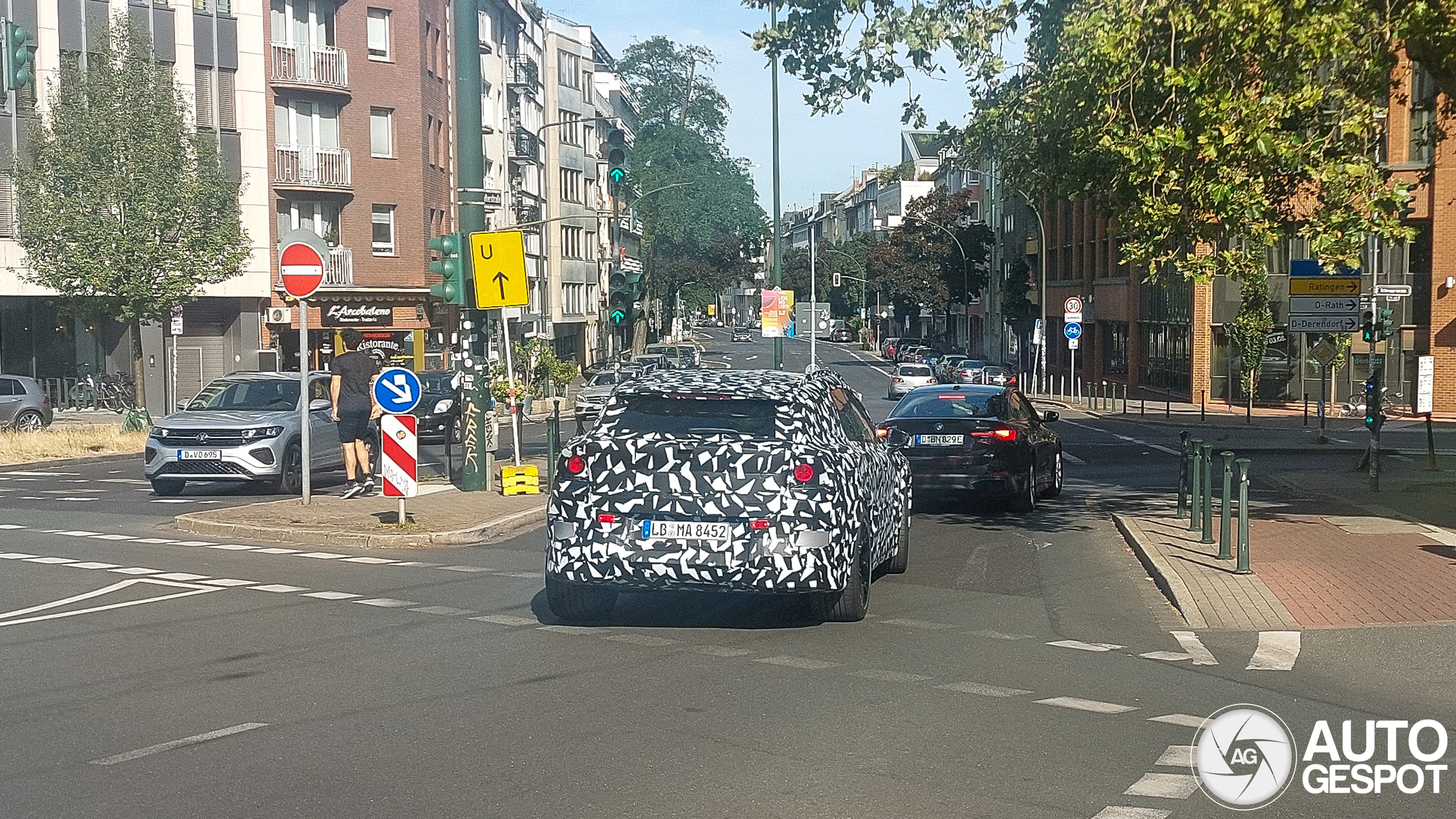 Mercedes-amg suv x591