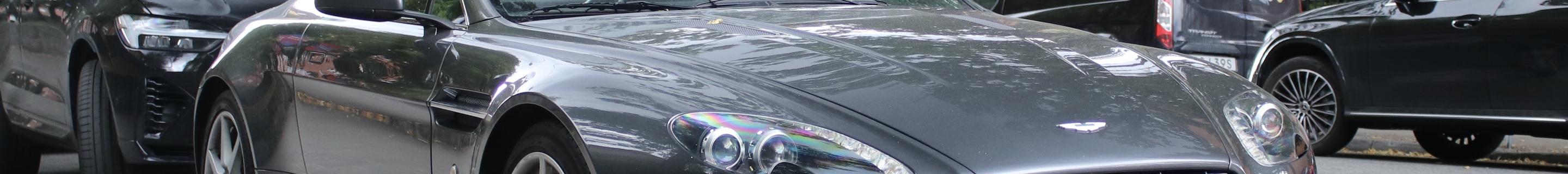 Aston Martin V8 Vantage