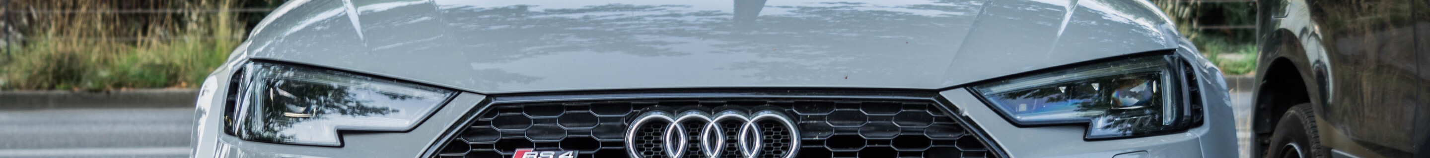 Audi RS4 Avant B9