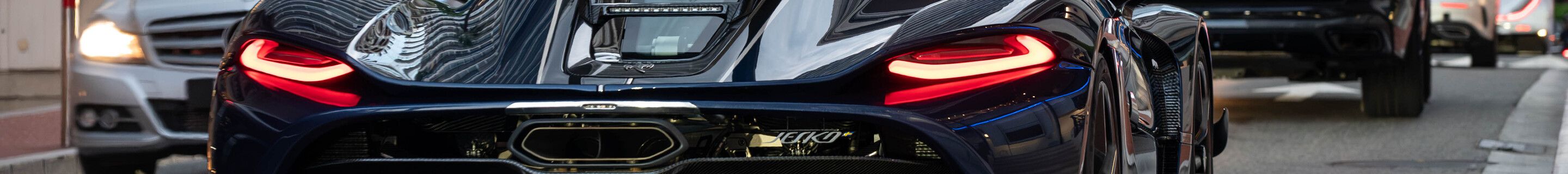 Koenigsegg Jesko Attack