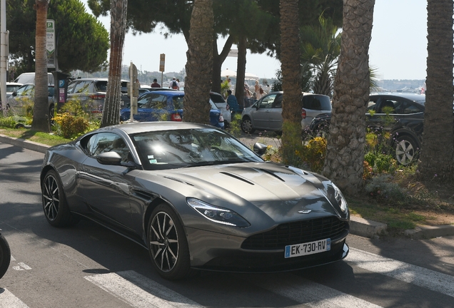 Aston Martin DB11
