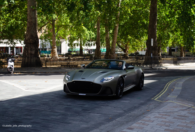 Aston Martin DBS Superleggera Volante