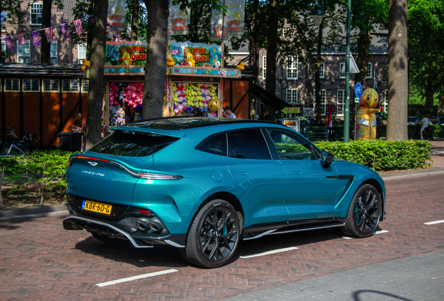 Aston Martin DBX707 AMR Edition