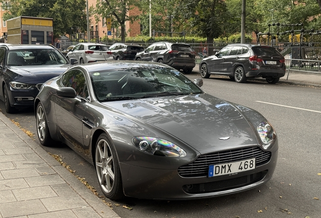 Aston Martin V8 Vantage