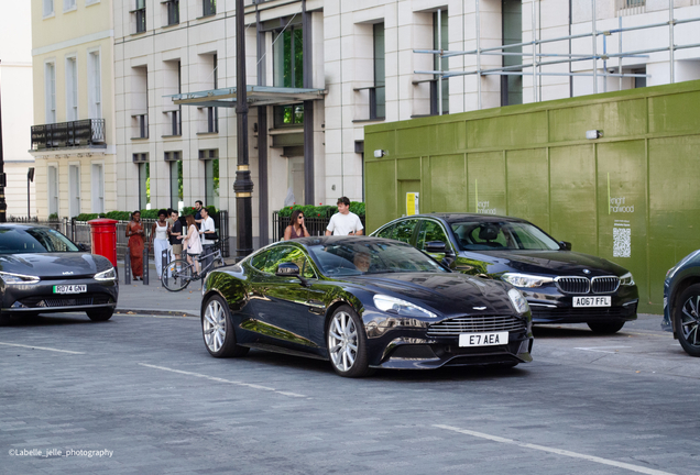 Aston Martin Vanquish 2013