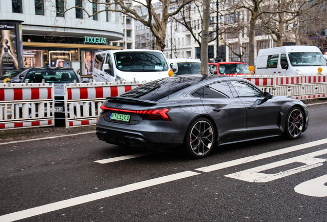 Audi RS E-Tron GT 2025