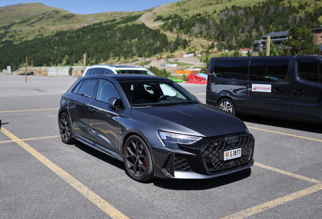 Audi RS3 Sportback 8Y 2025