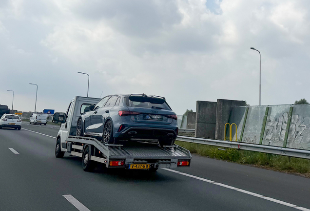 Audi RS3 Sportback 8Y 2025