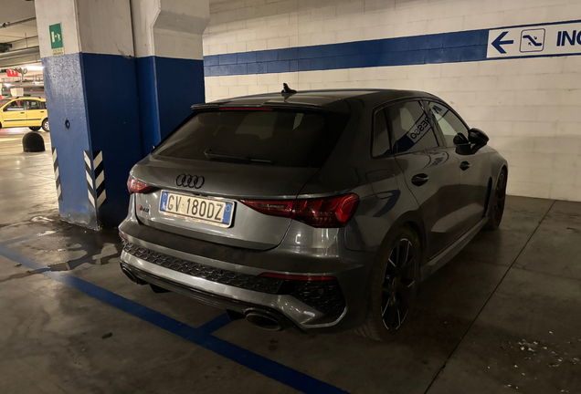 Audi RS3 Sportback 8Y