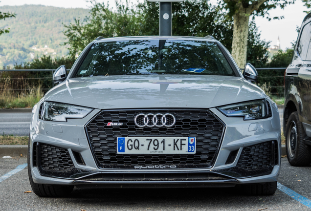Audi RS4 Avant B9